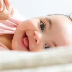 Co to jest skok rozwojowy u niemowlaka i jak go rozpoznać?