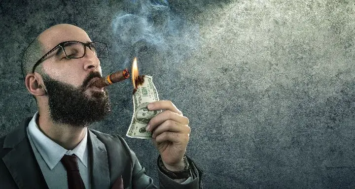Praca po studiach finanse i rachunkowość: Jak uniknąć braku zatrudnienia?