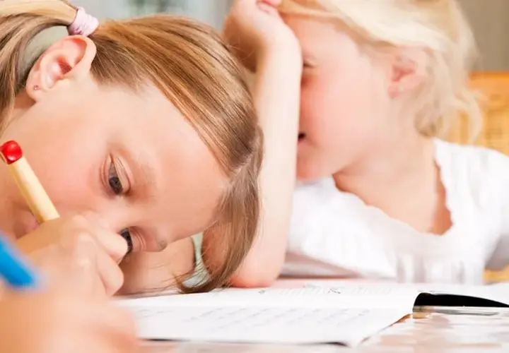 Nauczanie zintegrowane co to? Odkryj jego zalety i zastosowanie w edukacji